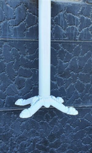 Крак за маса с антична основа - Бяла