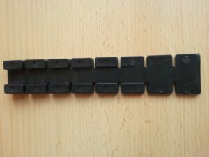 мебелна стъпка, подложка (клинче)