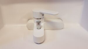 Смесител Душ за Баня модел P 101 Бял