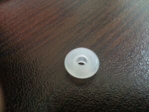 Втулка за винт на мебелна дръжка Ф12 мм