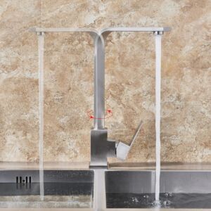 Смесител за Кухня квадратен в цвят ИНОКС