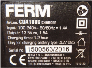 Адаптор за зареждане FERM, 12 V, 1.4 Ah