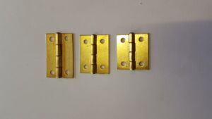 панта шарнирна МАЛКА /злато/