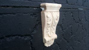 Дървени Декорации, Дърворезба за Мебели и Стени, Колони