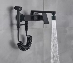 Смесител за Стена в Черен Мат и Душ