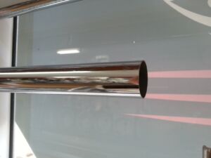 лост за гардероб модел Кръгъл Ф25мм Хром