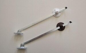 ножица за падаща врата