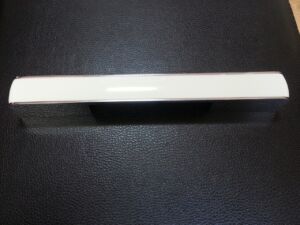 Мебелна дръжка бяла модел CD3062