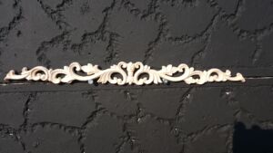 Орнаменти от Дърво за Декорации на Мебели