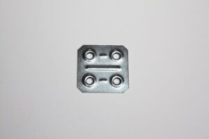 Метална планка 37 х 37 мм