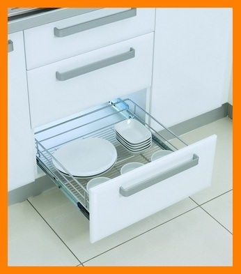 Телено чекмедже с 100% изтегляне, с планка за захващане на Чело.