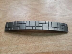 Мебелни дръжки модел DS07-0128-G16