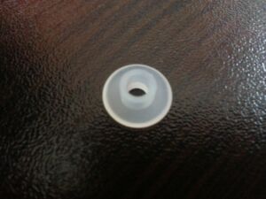 Втулка за винт на мебелна дръжка Ф12 мм