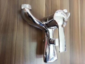 Смесител стоящ за Баня модел LX 101