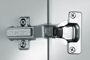 Мебелна панта модел 30°