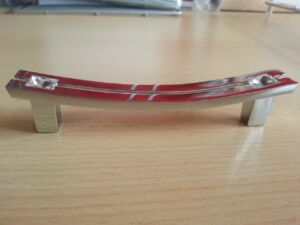 Мебелни дръжки модел CD6710-0096-G2-K