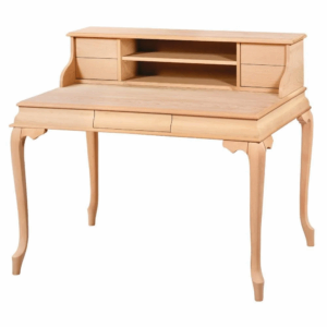 Дървено бюро за офис в античен старинен стил