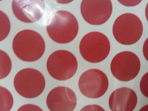 Самозалепваща тапа за покриване на винт