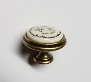 Мебелна Дръжка Застарена Luxury Rooms