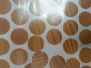 Самозалепваща тапа за покриване на винт