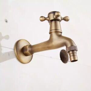 Канелака за градина в античен стил