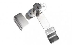 Ключа за двойно заключване на две врати