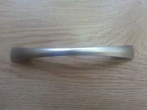 Мебелни дръжки САТЕН - МАТ модел-G5