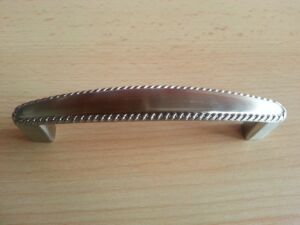 Мебелни дръжки модел DR58-0096-G8