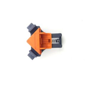 малка стяга за мебелни плоскости