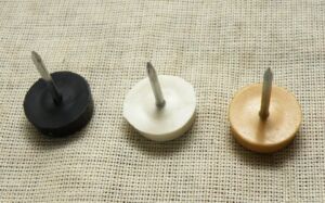 Мебелна Стъпка с пирон (Кафява) 100 бр.